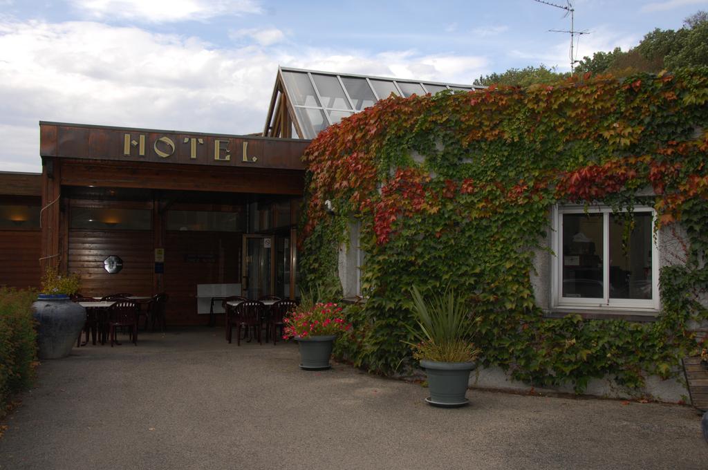 Logis Hotel Restaurant Chez Nous Sainte-Croix  Exterior photo